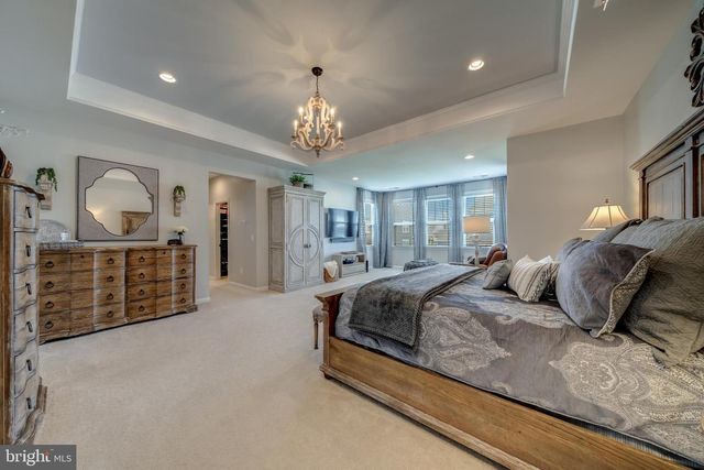 1002 THEMIS ST SE, Leesburg, VA 20175