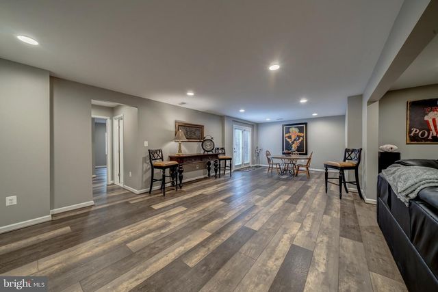 1002 THEMIS ST SE, Leesburg, VA 20175