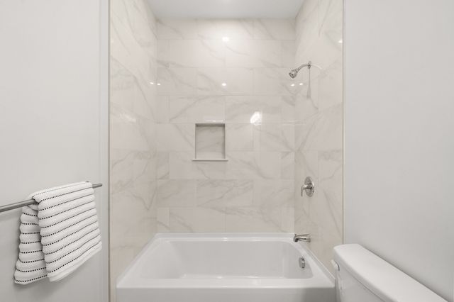 9 Downer Ct 6, Boston, MA 02122