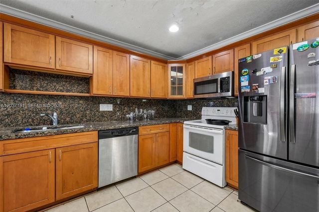 401 S 57th Ter, Hollywood, FL 33023