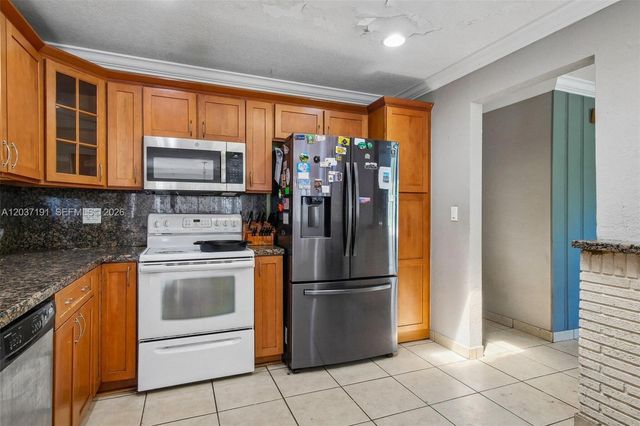 401 S 57th Ter, Hollywood, FL 33023