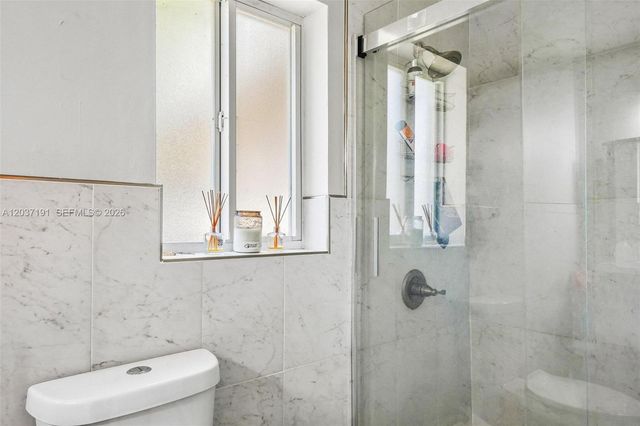 401 S 57th Ter, Hollywood, FL 33023