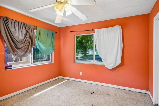 401 S 57th Ter, Hollywood, FL 33023