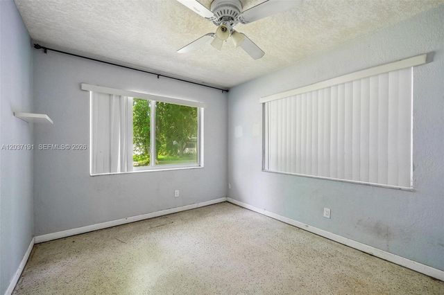 401 S 57th Ter, Hollywood, FL 33023