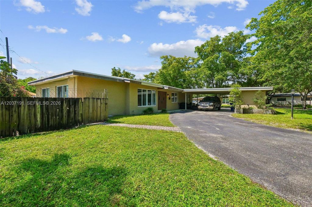 401 S 57th Ter, Hollywood, FL 33023