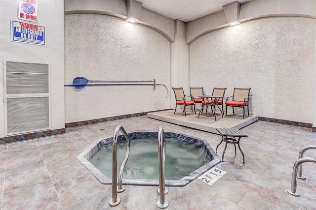 109 N Main St Apt 410, Memphis, TN 38103