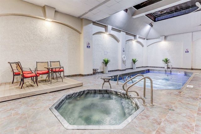 109 N Main St Apt 410, Memphis, TN 38103