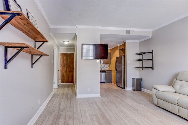 109 N Main St Apt 410, Memphis, TN 38103