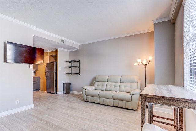 109 N Main St Apt 410, Memphis, TN 38103