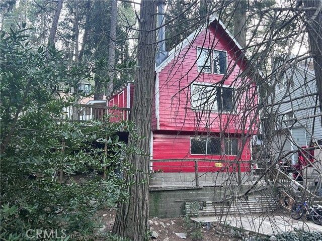 23412 Knapps Cutoff, Crestline, CA 92325