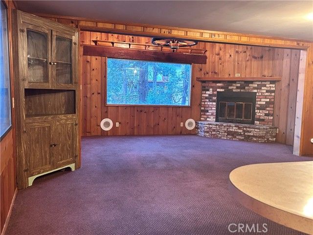 23412 Knapps Cutoff, Crestline, CA 92325