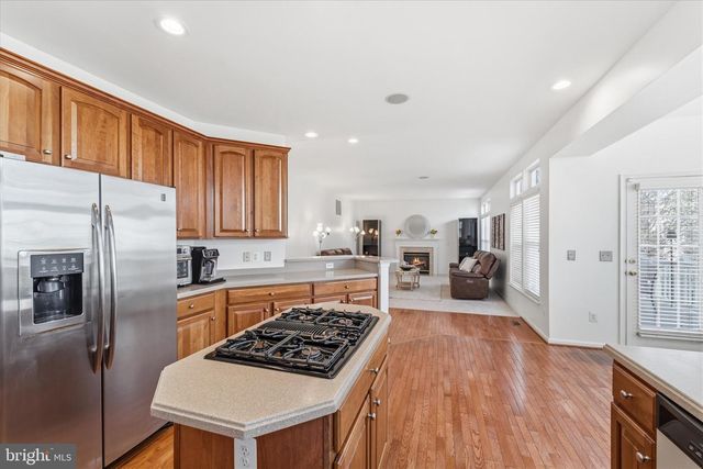 6741 EDGARTOWN WAY, Gainesville, VA 20155