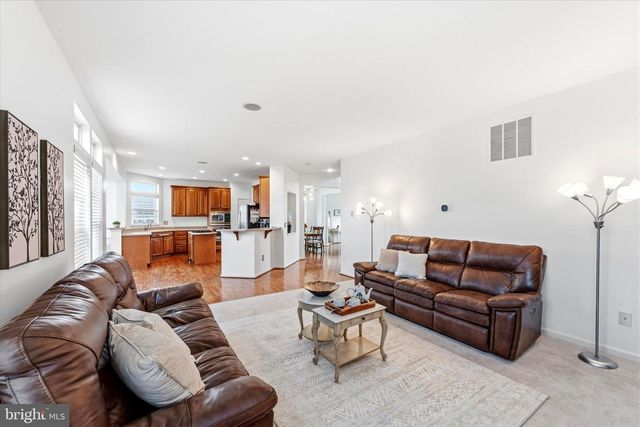 6741 EDGARTOWN WAY, Gainesville, VA 20155