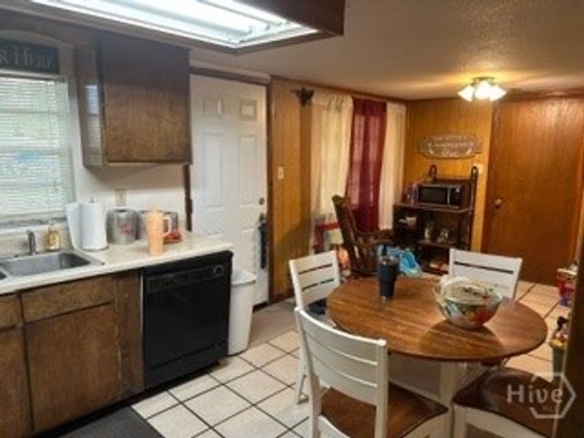 206 Cherry Street, Bloomingdale, GA 31302