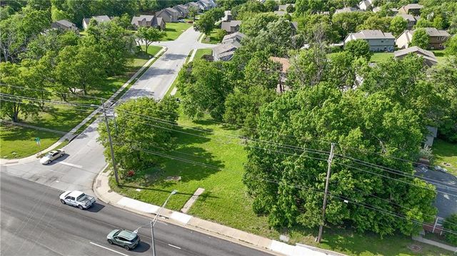 6760 W 151st Street, Overland Park, KS 66223