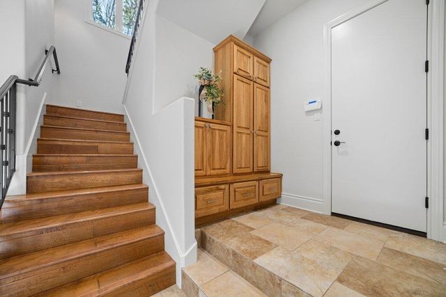 10500 Milky WAY, Austin, TX 78730