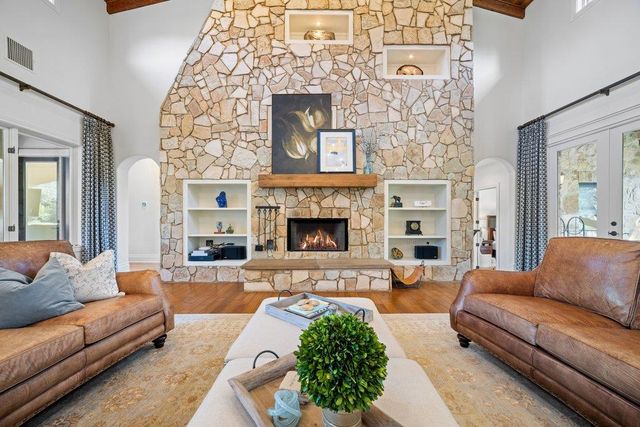 10500 Milky WAY, Austin, TX 78730