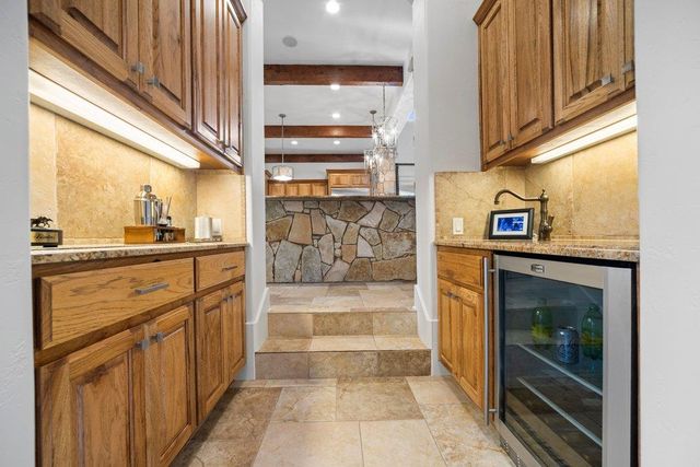 10500 Milky WAY, Austin, TX 78730