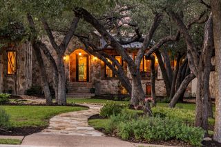 10500 Milky WAY, Austin, TX 78730