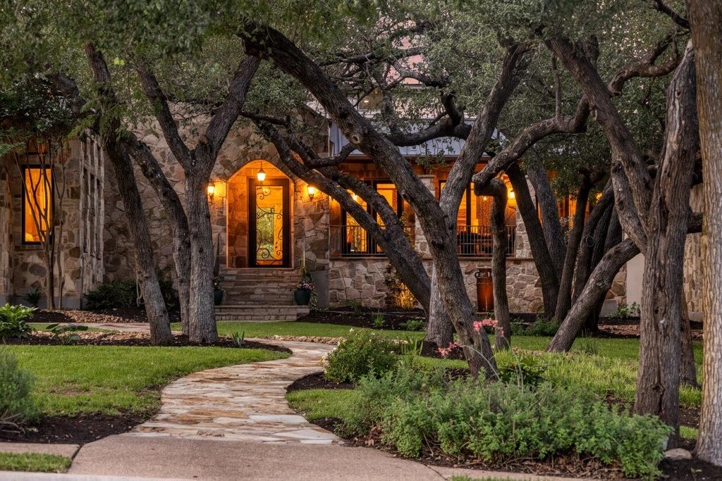10500 Milky WAY, Austin, TX 78730