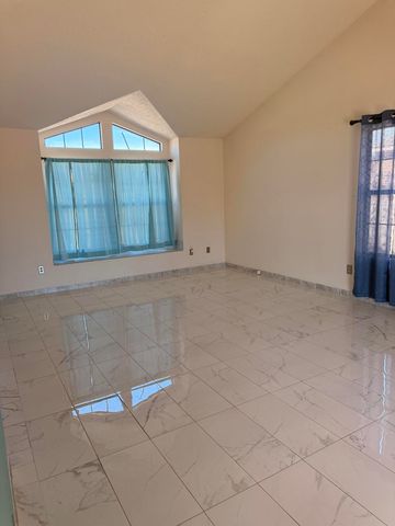 290 Asbury Road NE, Rio Rancho, NM 87124