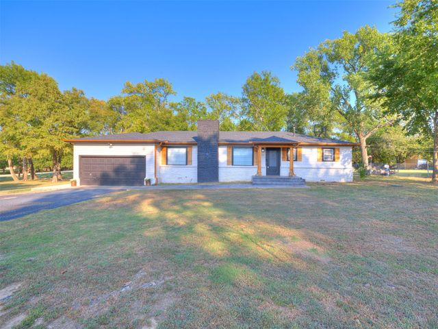 1219 S 138th East Avenue, Tulsa, OK 74108