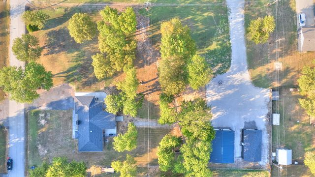 1219 S 138th East Avenue, Tulsa, OK 74108