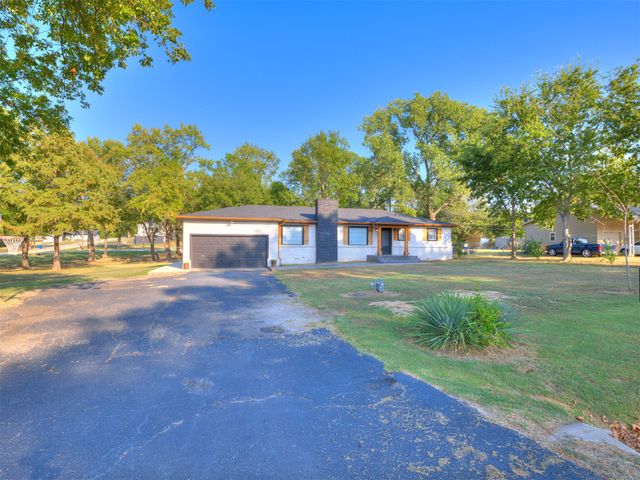 1219 S 138th East Avenue, Tulsa, OK 74108