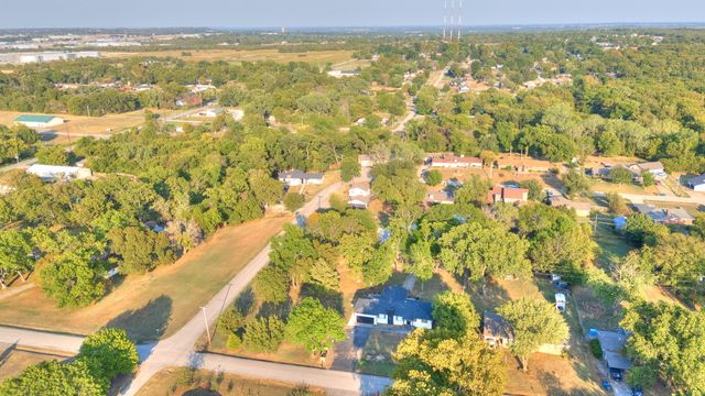 1219 S 138th East Avenue, Tulsa, OK 74108