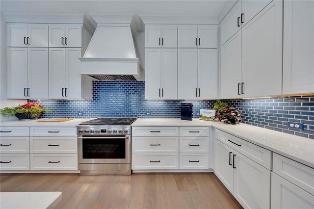 292 Dawson Drive, Woodstock, GA 30188