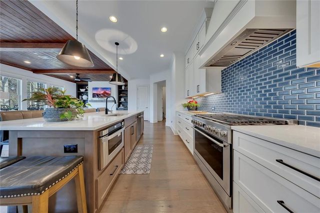 292 Dawson Drive, Woodstock, GA 30188