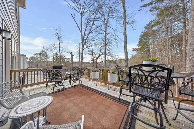 292 Dawson Drive, Woodstock, GA 30188