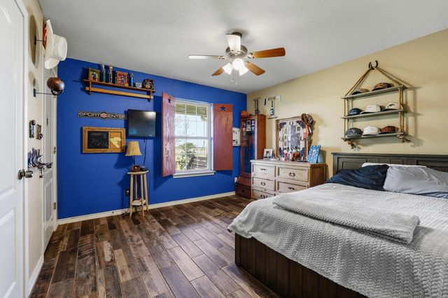 420 County Road 4825, Leonard, TX 75452