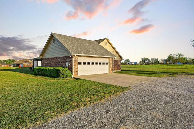 420 County Road 4825, Leonard, TX 75452