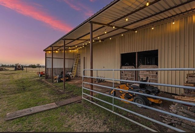 420 County Road 4825, Leonard, TX 75452