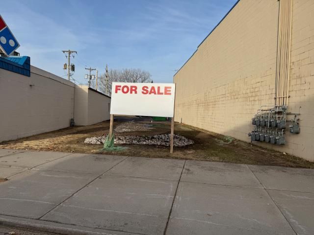 134 Lake Street N, Forest Lake, MN 55025