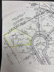 329 Vinings Walk NW, Gainesville, GA 30501