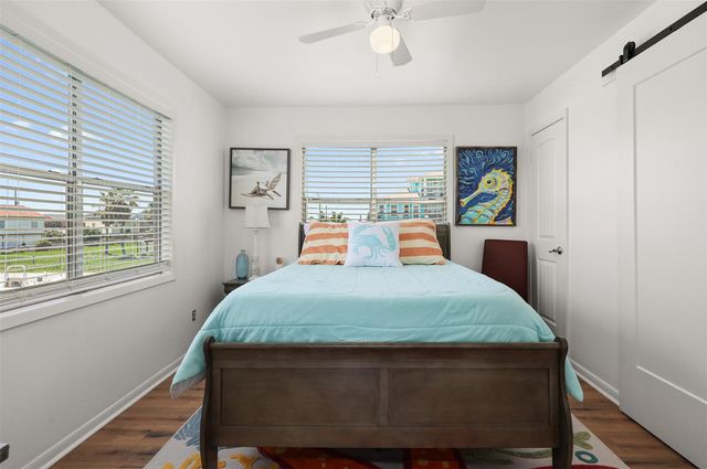 4039 San Jacinto Drive, Galveston, TX 77554