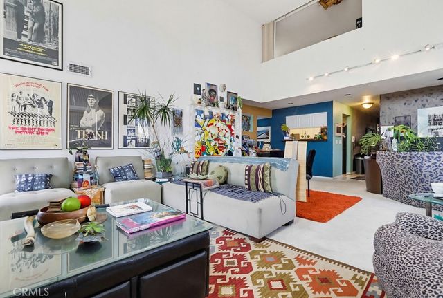 1538 Stoner Avenue 303, Los Angeles, CA 90025