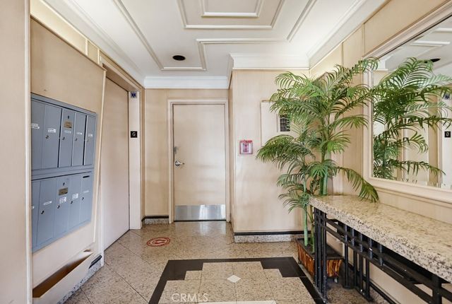 1538 Stoner Avenue 303, Los Angeles, CA 90025