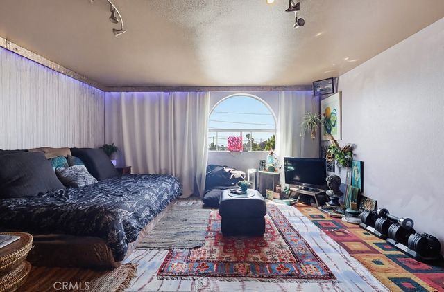 1538 Stoner Avenue 303, Los Angeles, CA 90025