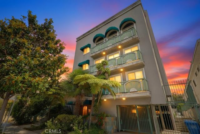1538 Stoner Avenue 303, Los Angeles, CA 90025