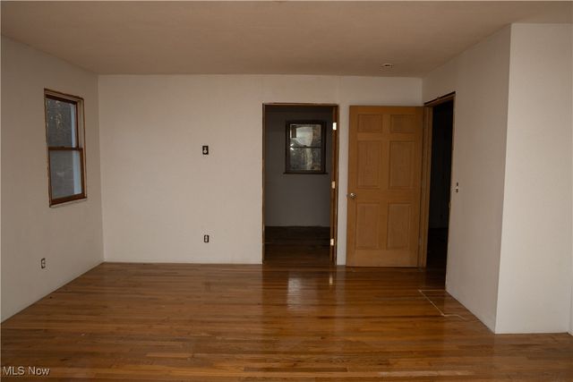 7463 Glenwood Road, Conneaut, OH 44030