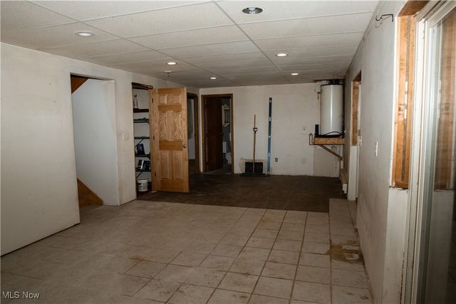 7463 Glenwood Road, Conneaut, OH 44030