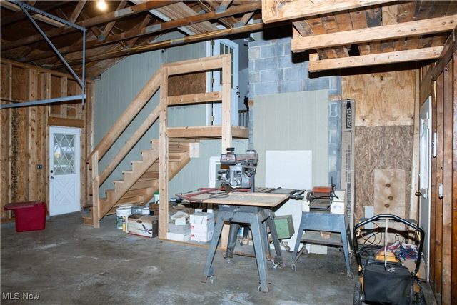 7463 Glenwood Road, Conneaut, OH 44030