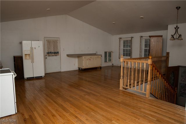 7463 Glenwood Road, Conneaut, OH 44030