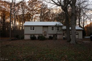 7463 Glenwood Road, Conneaut, OH 44030