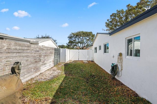 1510 Kingsley Road, Jupiter, FL 33469