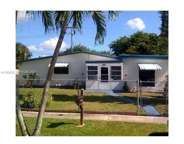 5770 SW 38th Ct, Davie, FL 33314