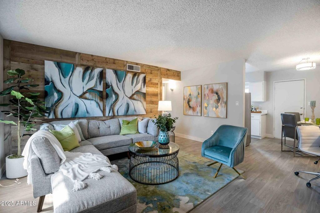 2627 N 45th Avenue 1P, Phoenix, AZ 85035